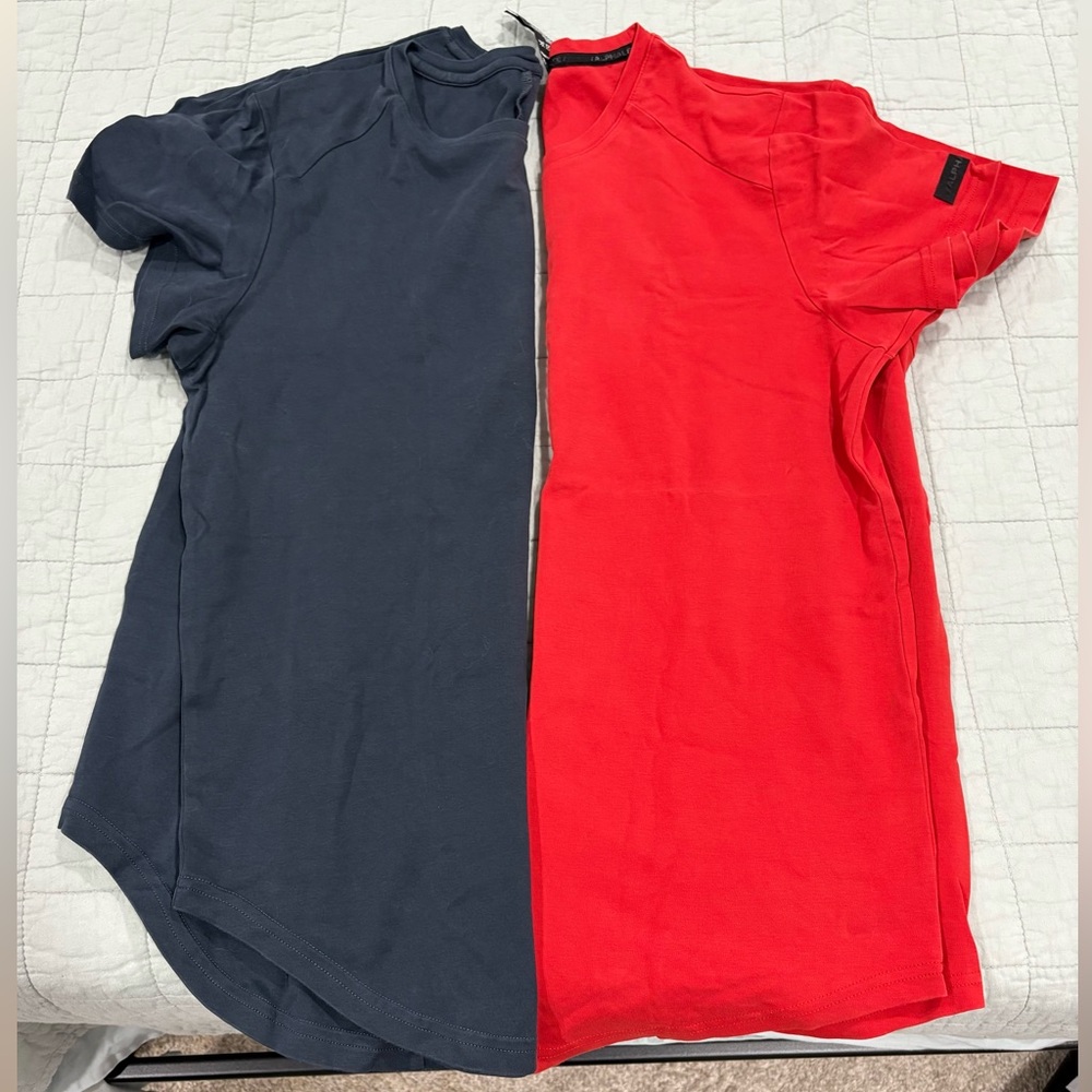 Lot of 2 Alphalete Men’s Lux Short Sleeve Tees Red Blue Crewneck Size Medium